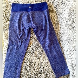 Size 6 lululemon crops